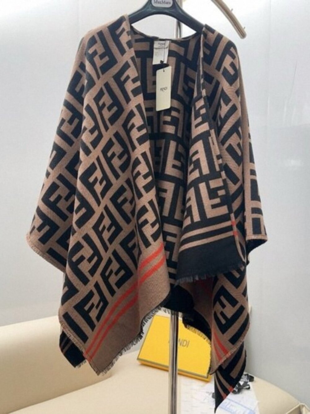FENDI FF Logo Reversible Wool Poncho Cape Shawl Wrap Brown Black